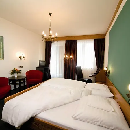 Zum Kranz Garni 4* 바트리폴드사우샤프바흐